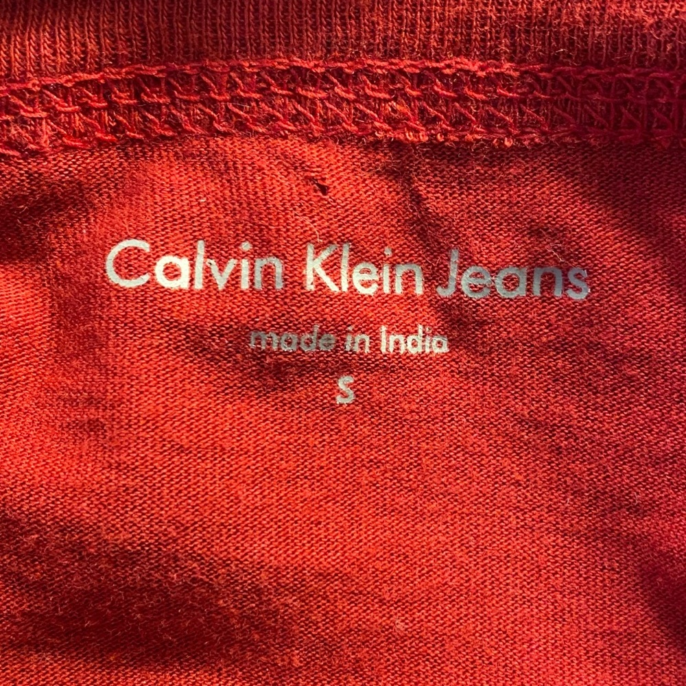 CALVIN KLEIN TEE - Picture 8 of 11